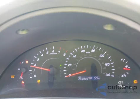 2010 Toyota Camry z USA, uszkodzony, nr VIN 4T4BF3EK9AR011254